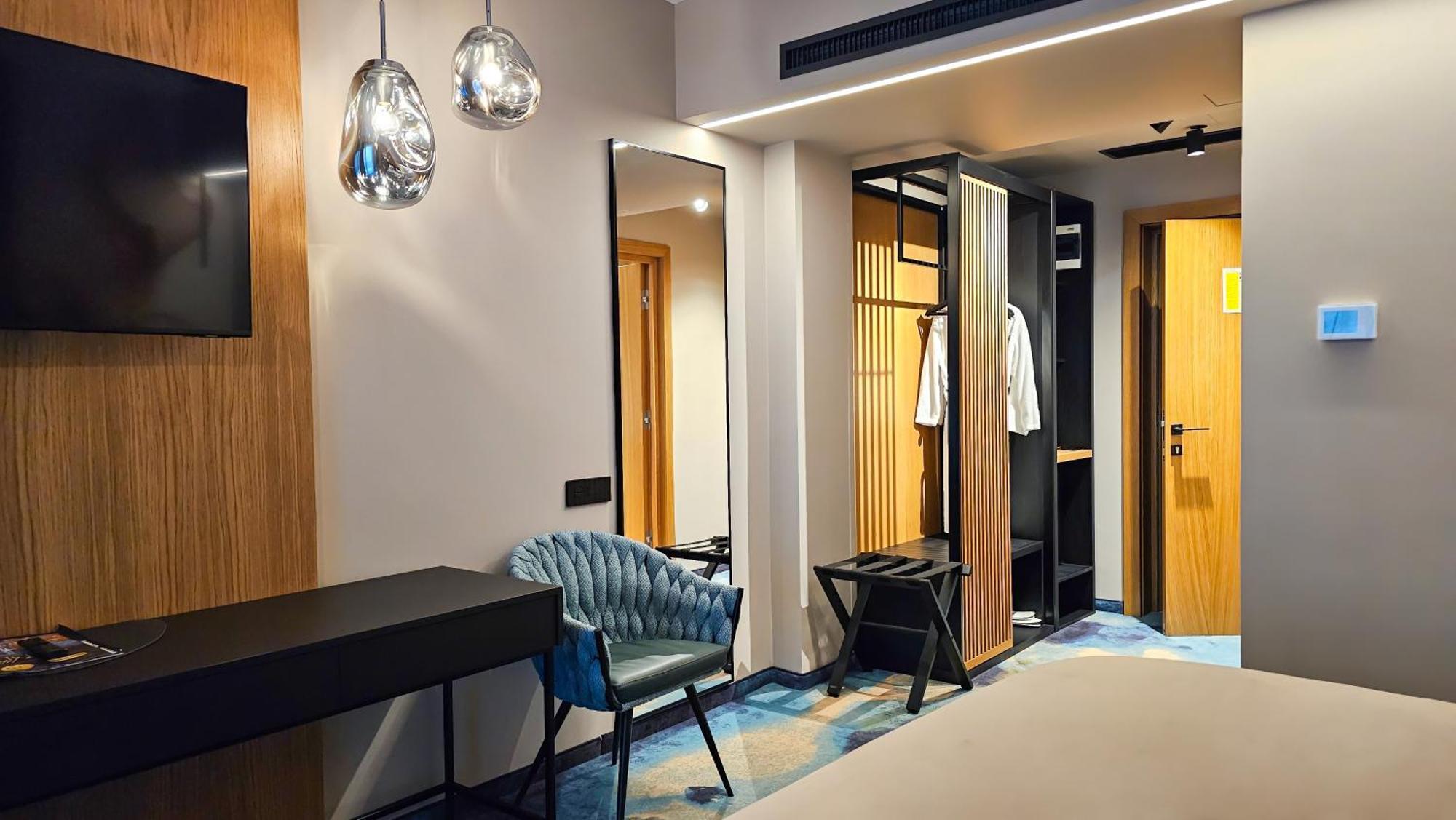 Hotel Bucura Călimăneşti Exteriör bild