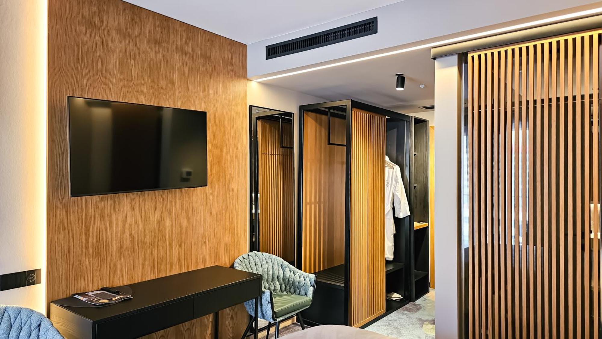 Hotel Bucura Călimăneşti Exteriör bild